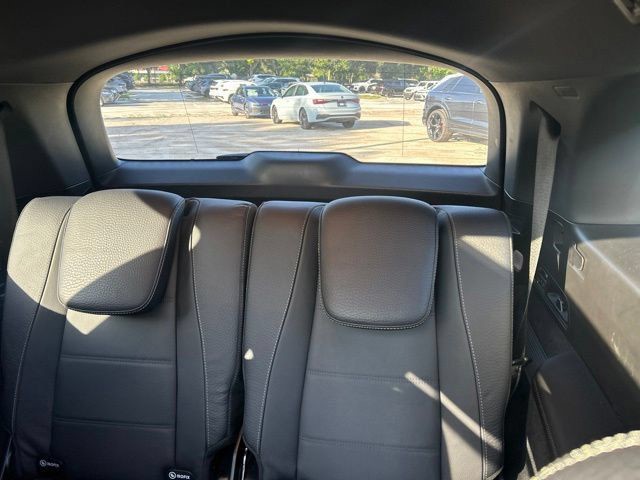 Used 2025 Obsidian Black Metallic Mercedes-Benz GLS 450 image 7