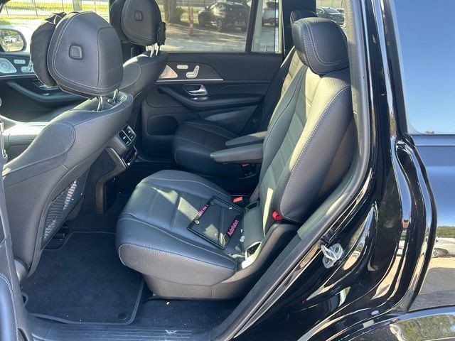 Used 2025 Obsidian Black Metallic Mercedes-Benz GLS 450 image 6