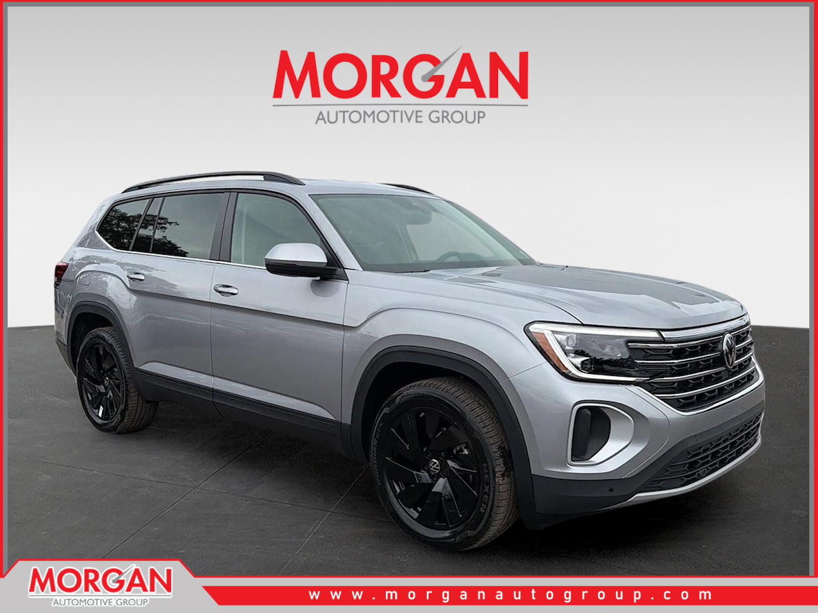 2026 Volkswagen Atlas 2.0T SE w/Technology in Mist — front three-quarter view