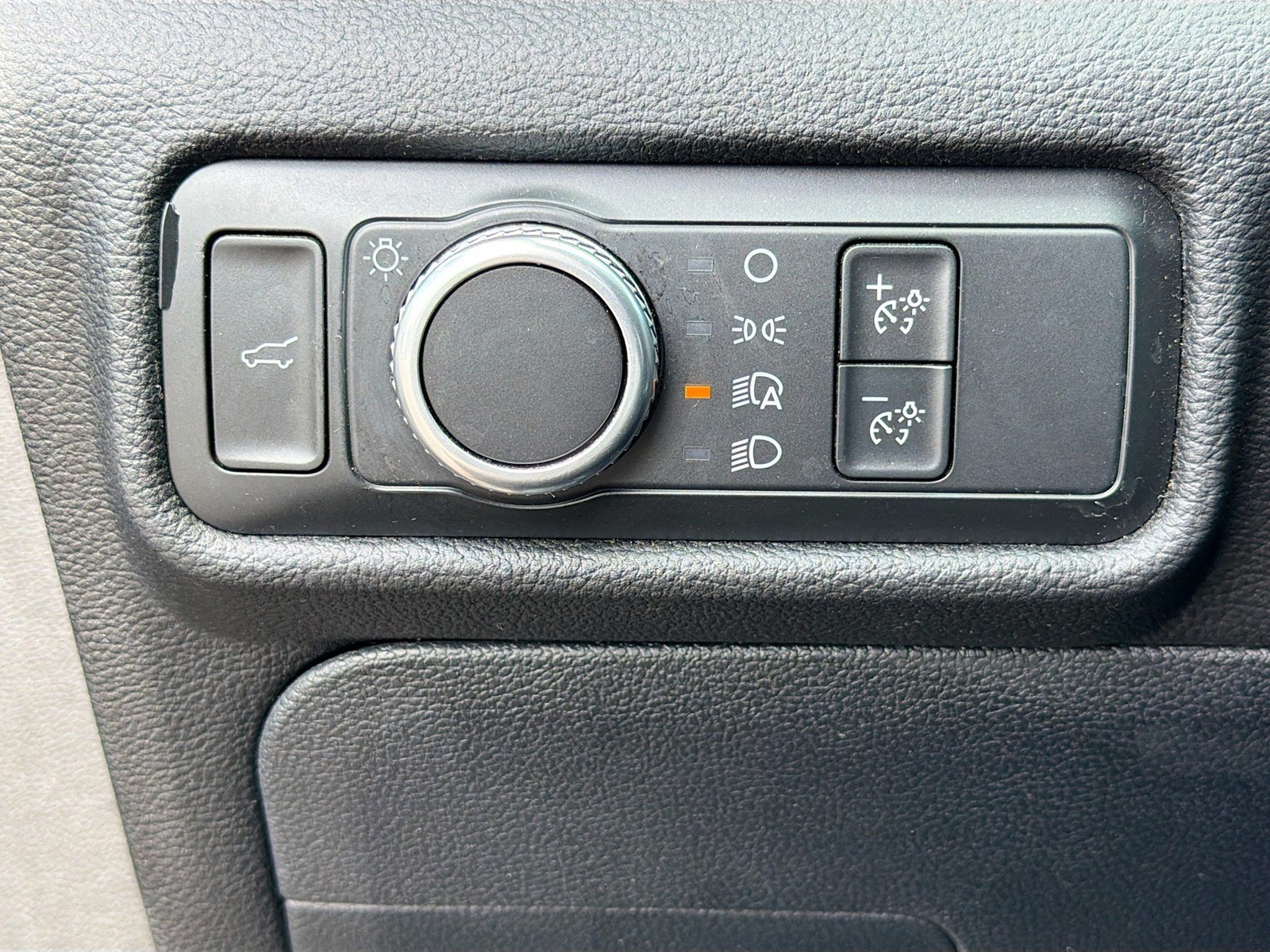 Used 2021 Gray Metallic Ford XLT image 32