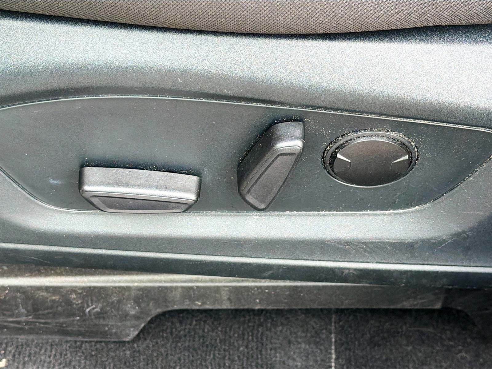 Used 2021 Gray Metallic Ford XLT image 24