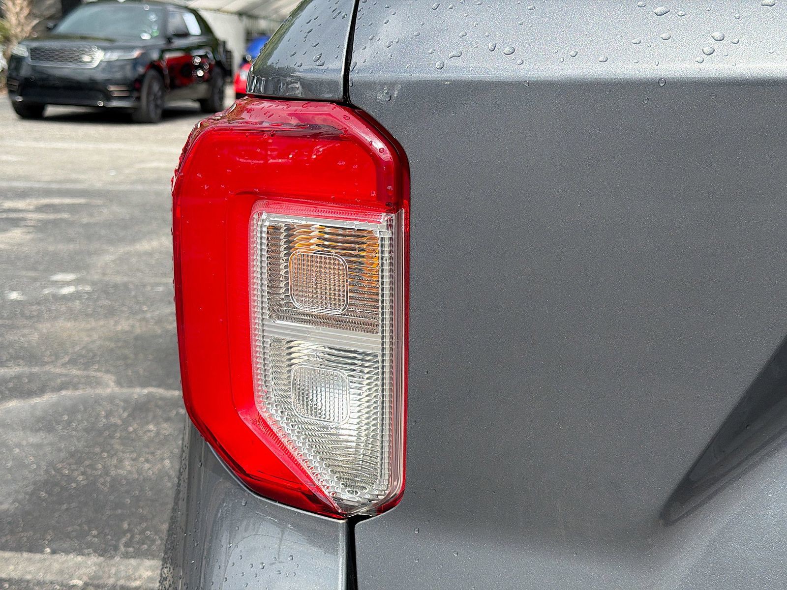 Used 2021 Gray Metallic Ford XLT image 10