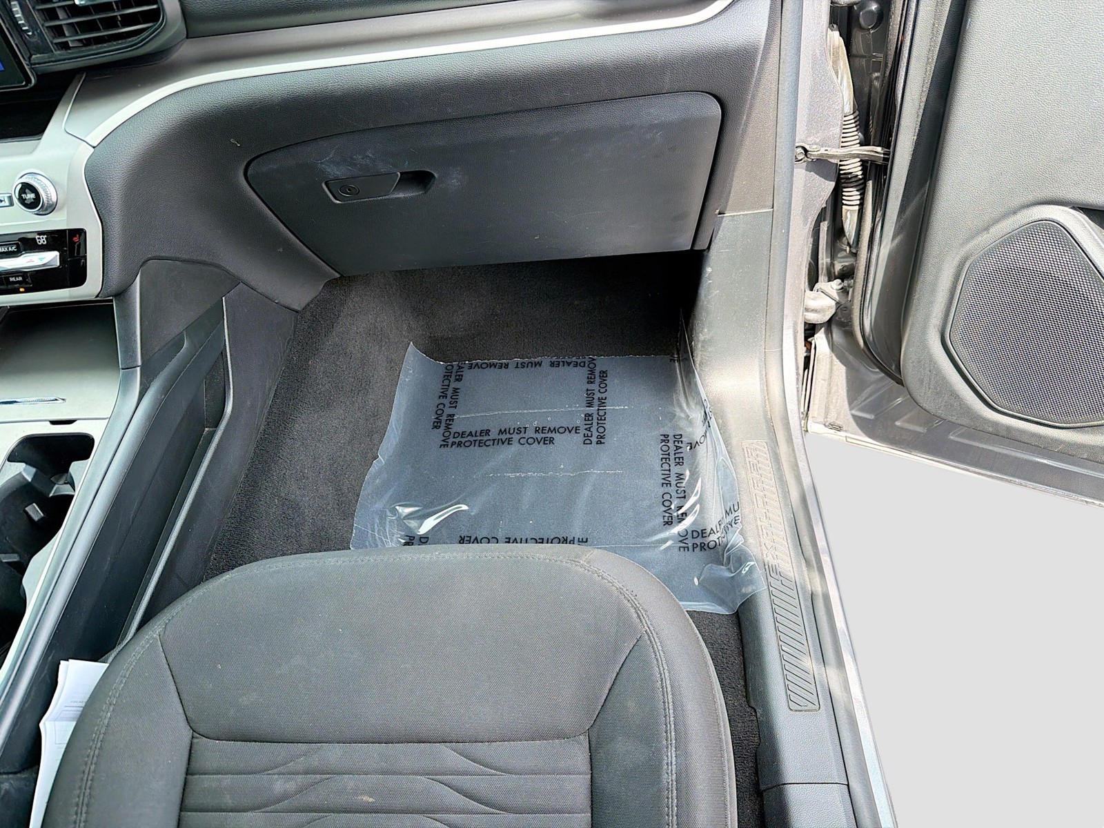 Used 2021 Gray Metallic Ford XLT image 17
