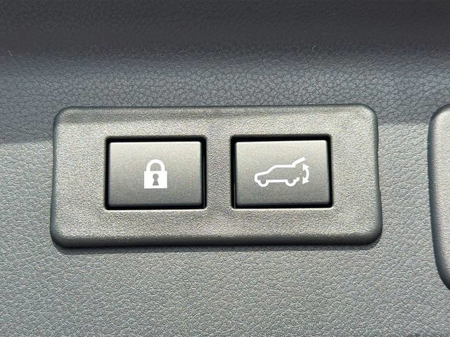 Certified Used 2026 Daybreak Blue Pearl Subaru Premium image 13
