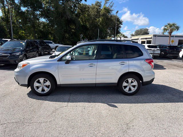 Used 2016 Ice Silver Metallic Subaru 2.5i Premium image 2