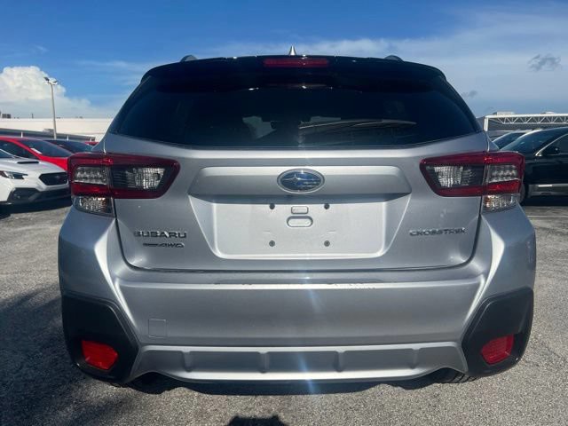 Certified Used 2023 Ice Silver Metallic Subaru Premium image 3