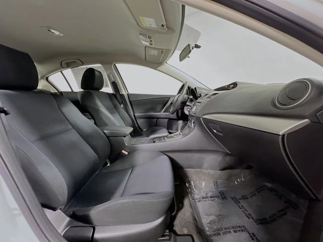 Used 2011 Crystal White Pearl Mica Mazda i Touring image 27