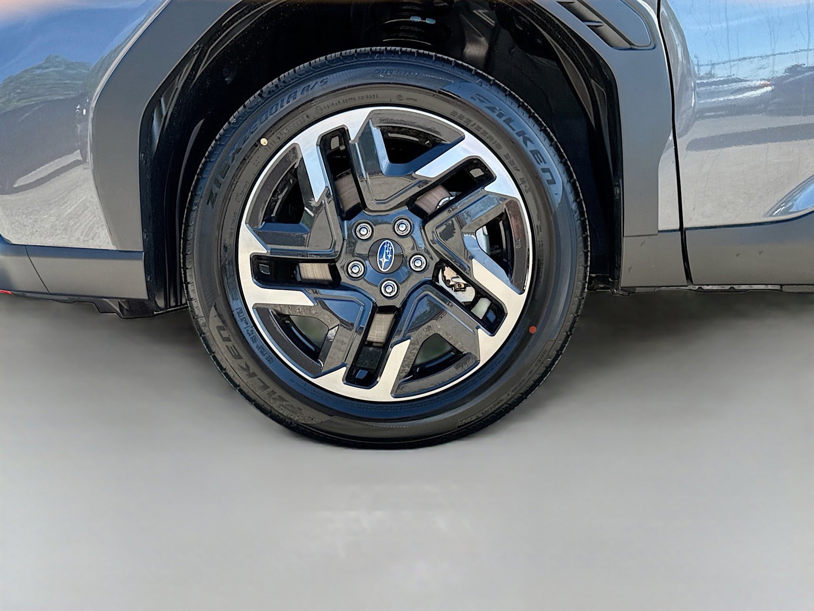 New 2026 Magnetite Gray Metallic Subaru Limited image 40