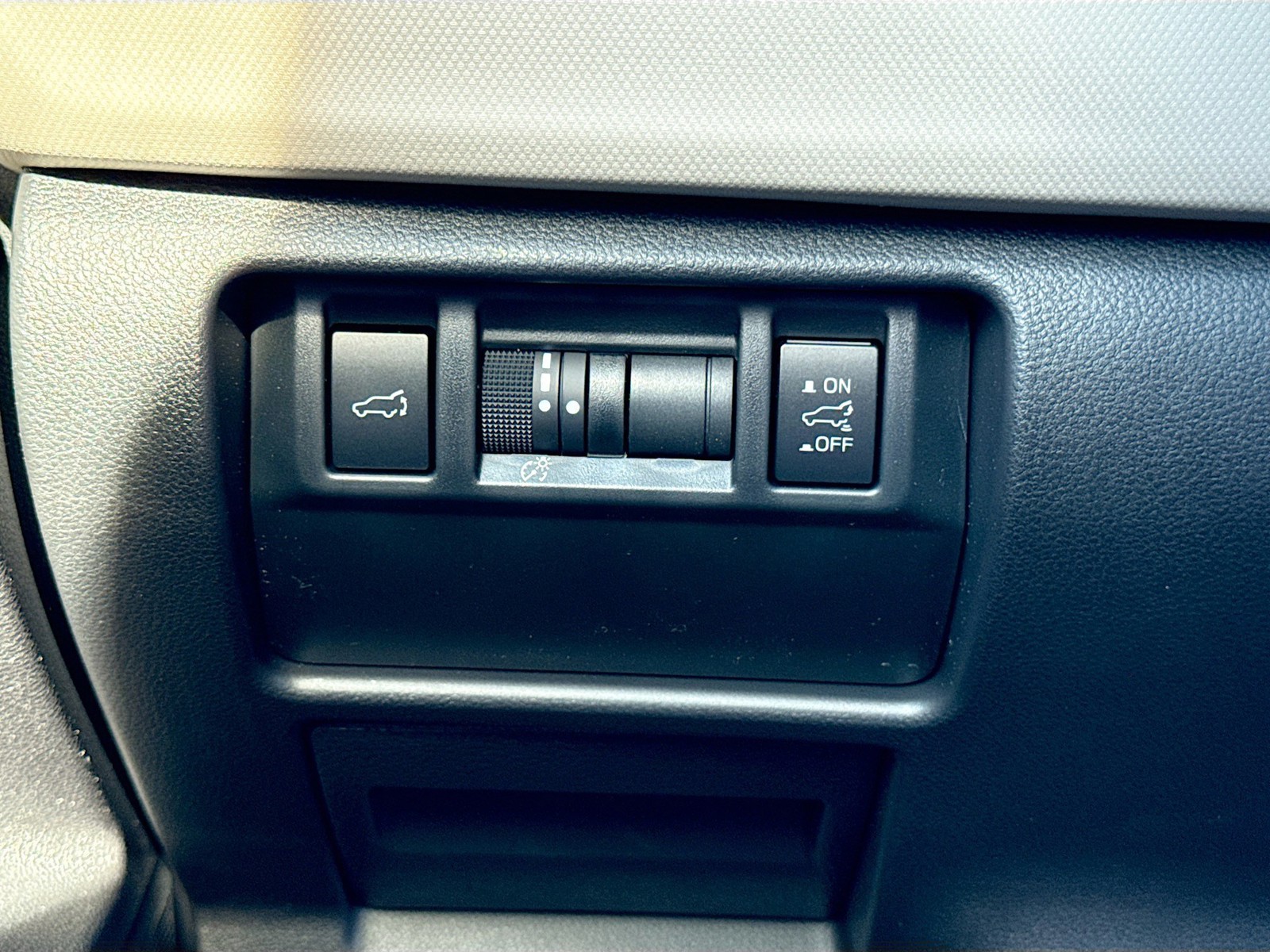 New 2026 Magnetite Gray Metallic Subaru Limited image 34