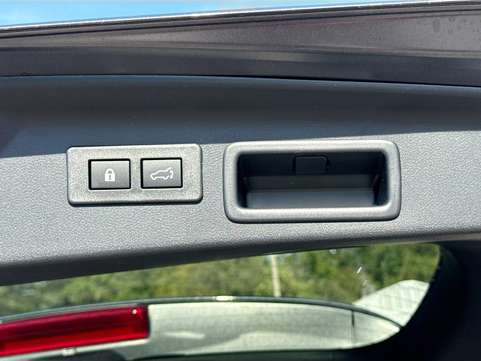 New 2026 Magnetite Gray Metallic Subaru Limited image 13