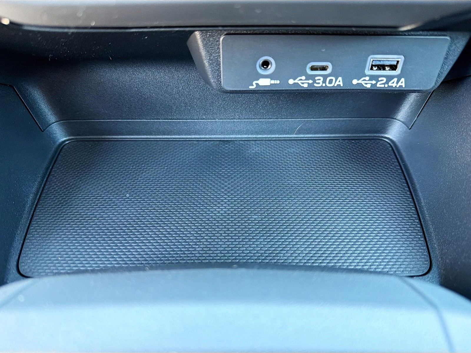 New 2026 Crystal Black Silica Subaru Premium image 27