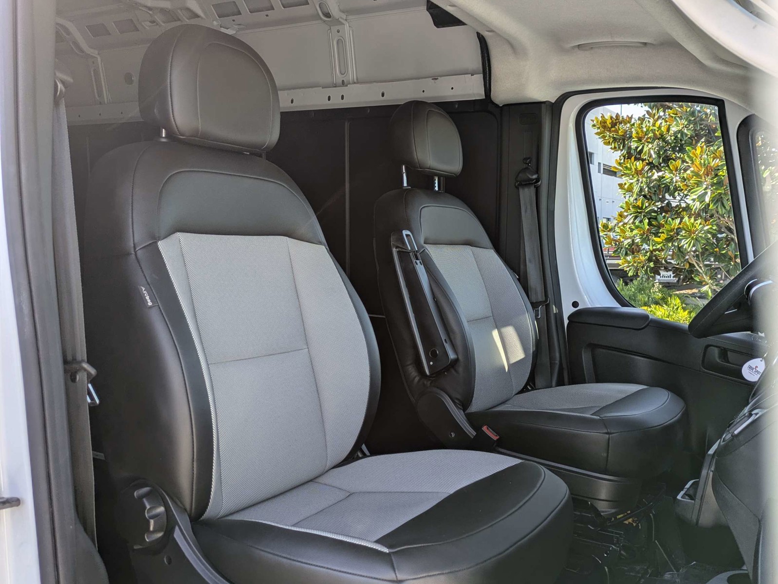 Used 2025 White Ram High Roof image 15