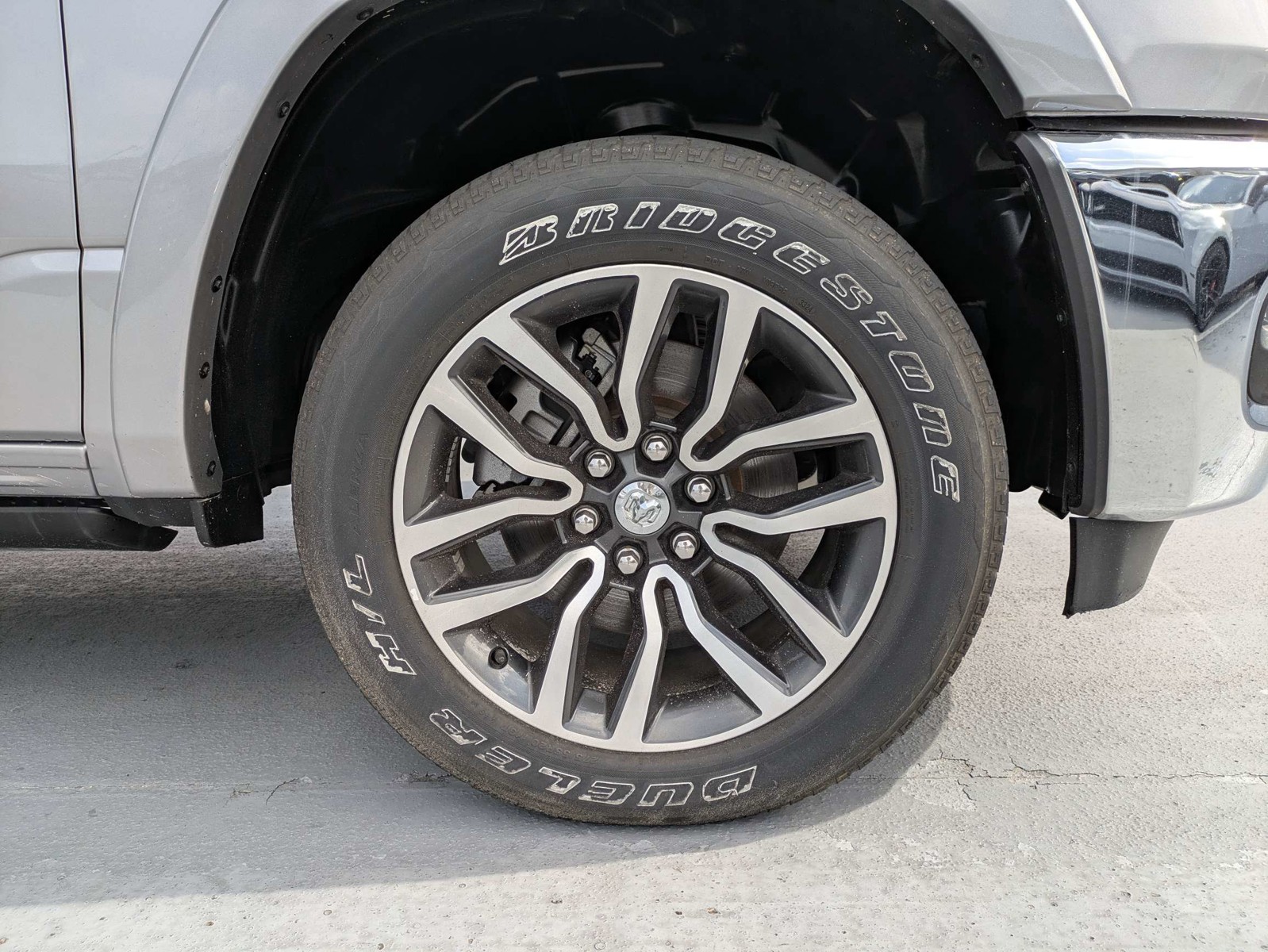 Used 2025 Silver Ram Limited image 11