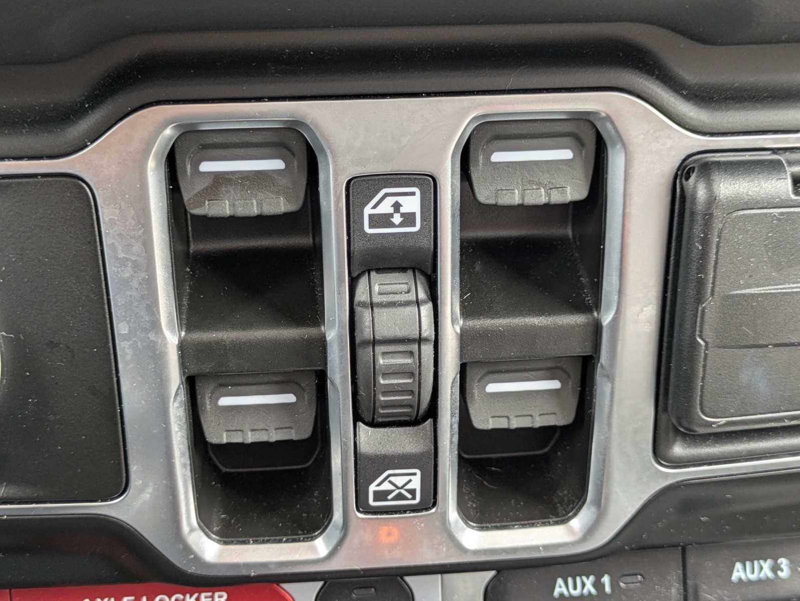 Certified Used 2026 Gray Jeep Mojave image 23
