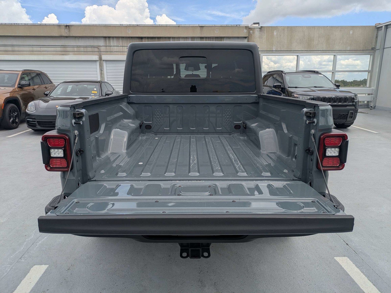 Certified Used 2026 Gray Jeep Mojave image 12
