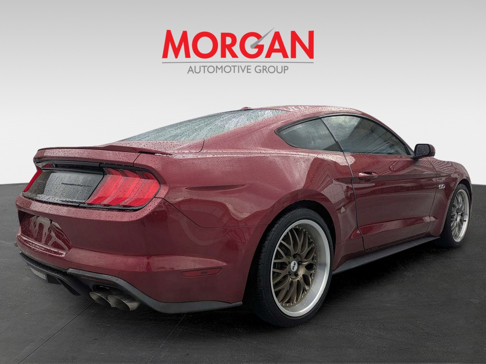 Used 2019 Red Ford GT image 3