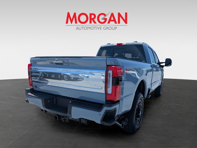 Used 2024 Gray Ford Limited image 3