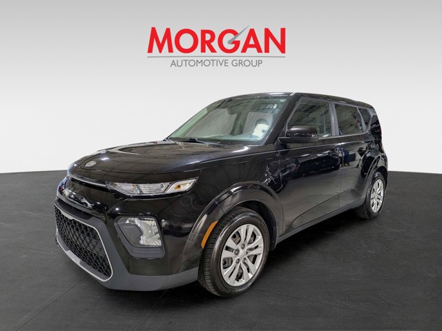Used 2020 Black Kia LX image 7