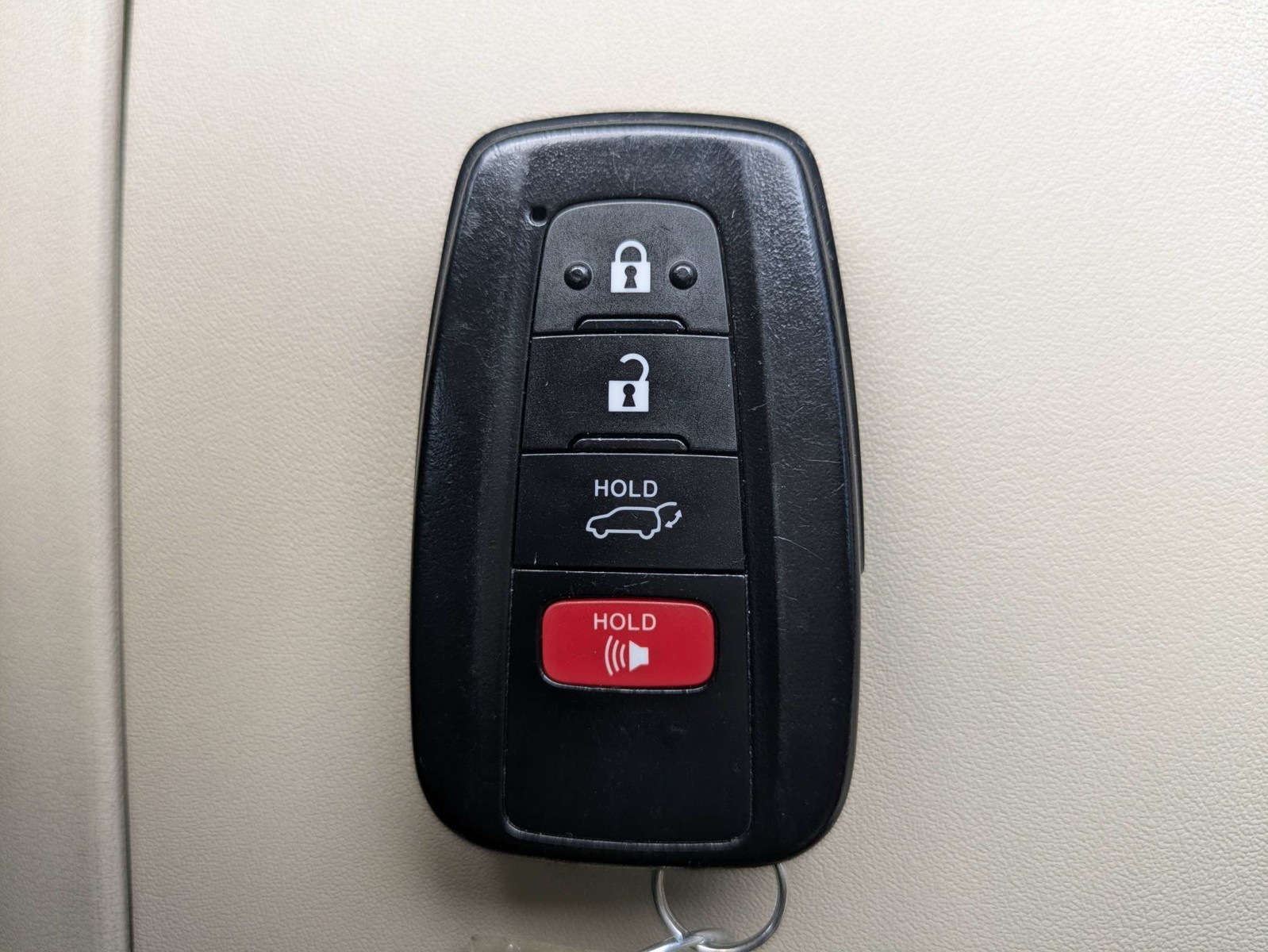 Used 2021  Toyota XLE image 31