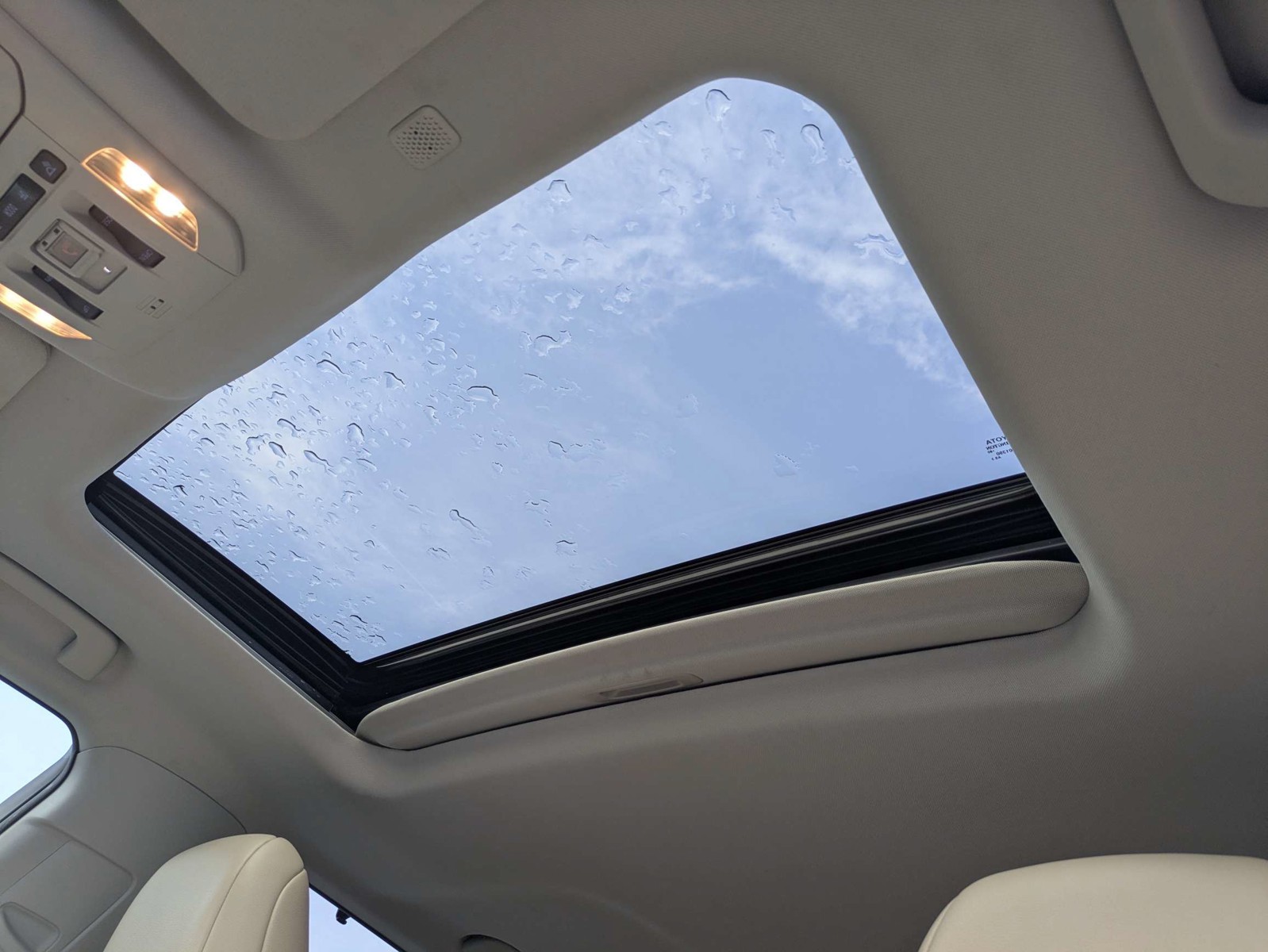 Used 2021  Toyota XLE image 21