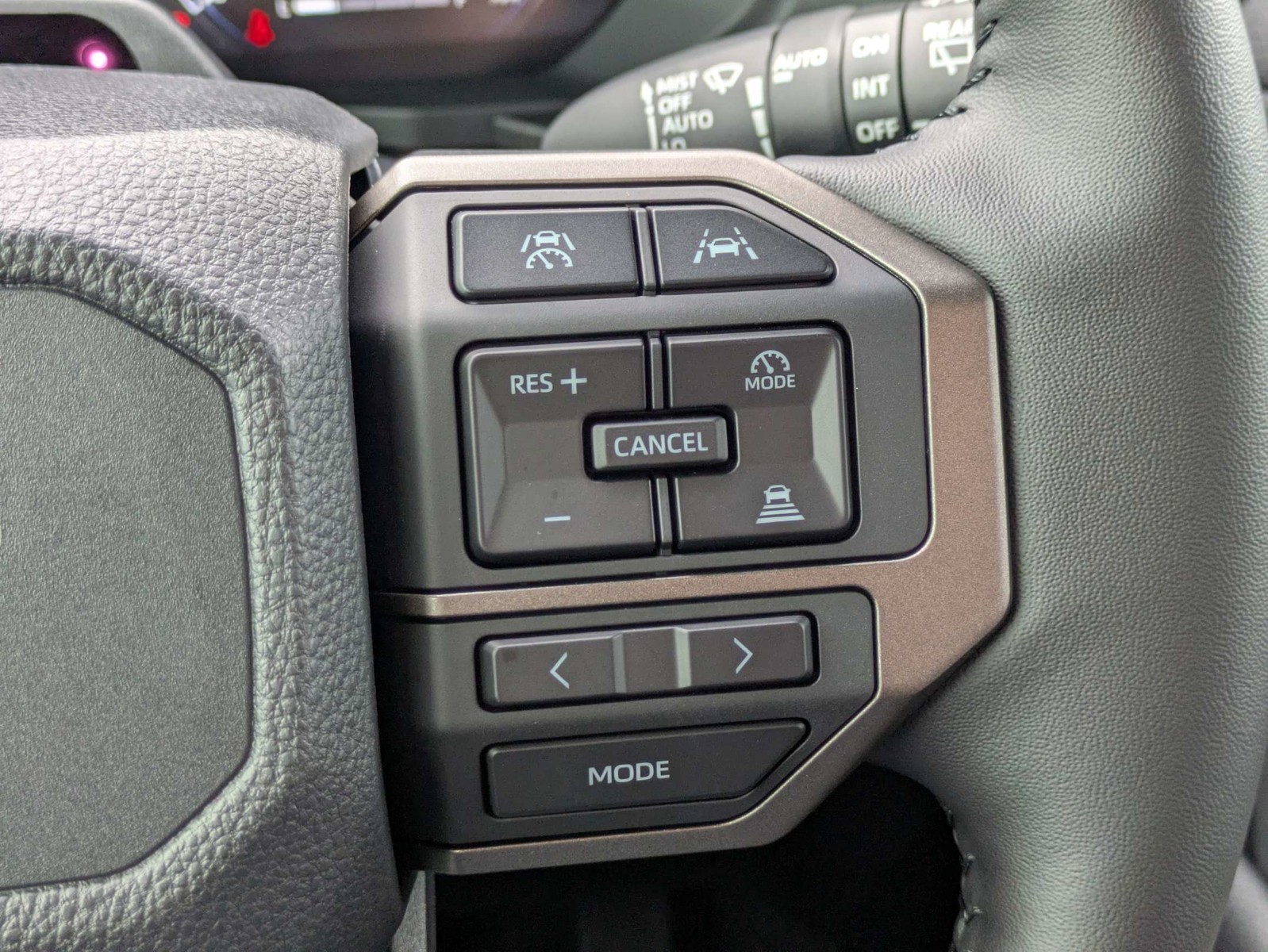 Used 2027 White Toyota Base image 28