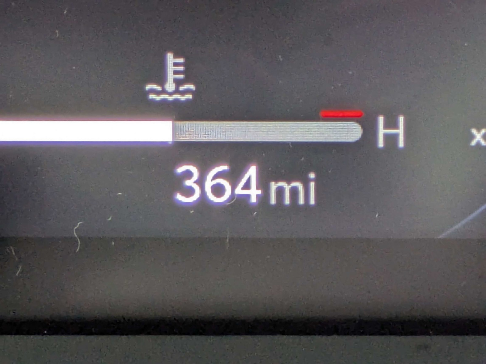 Used 2027 White Toyota Base image 30