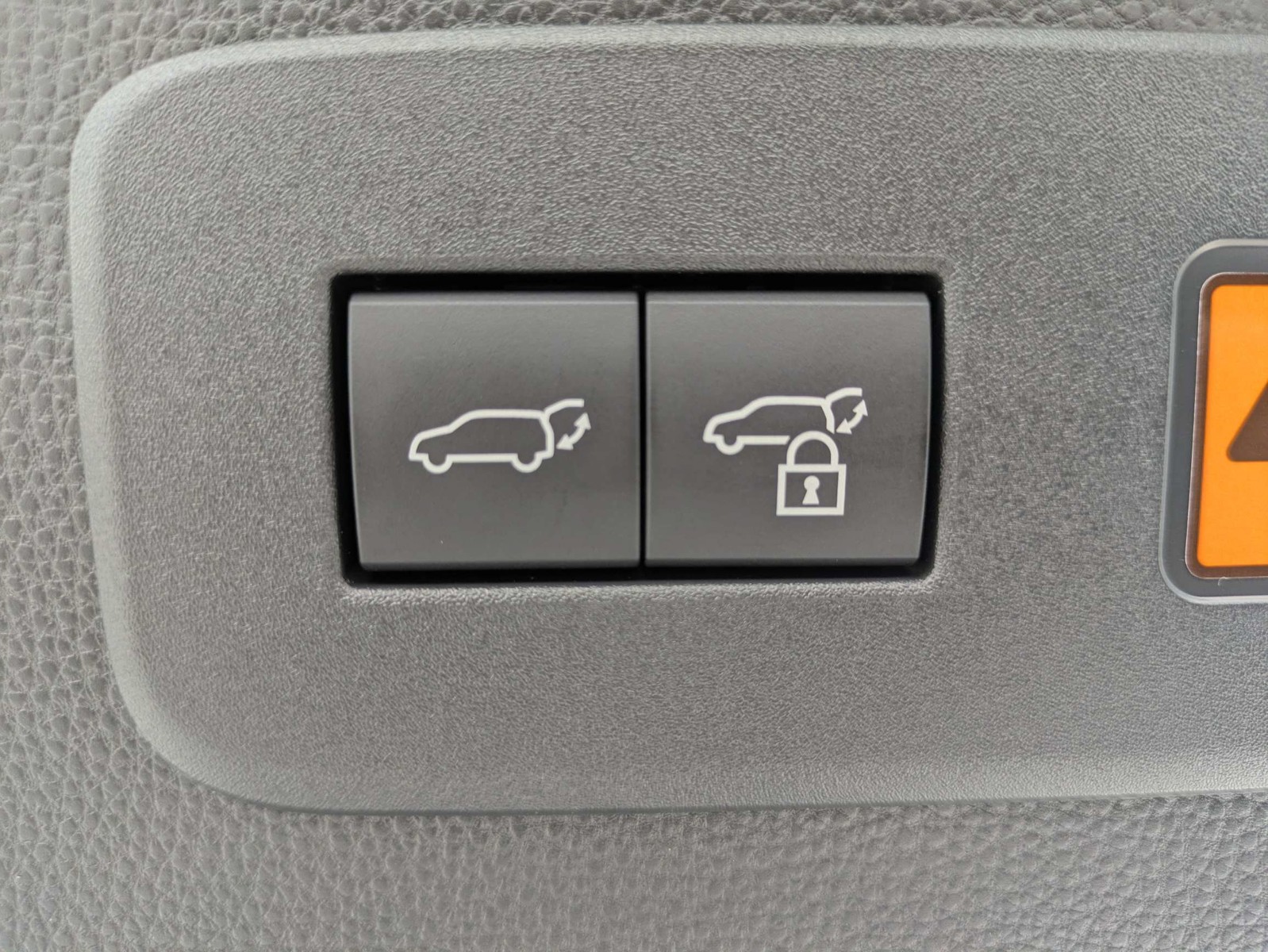 Used 2027 White Toyota Base image 13
