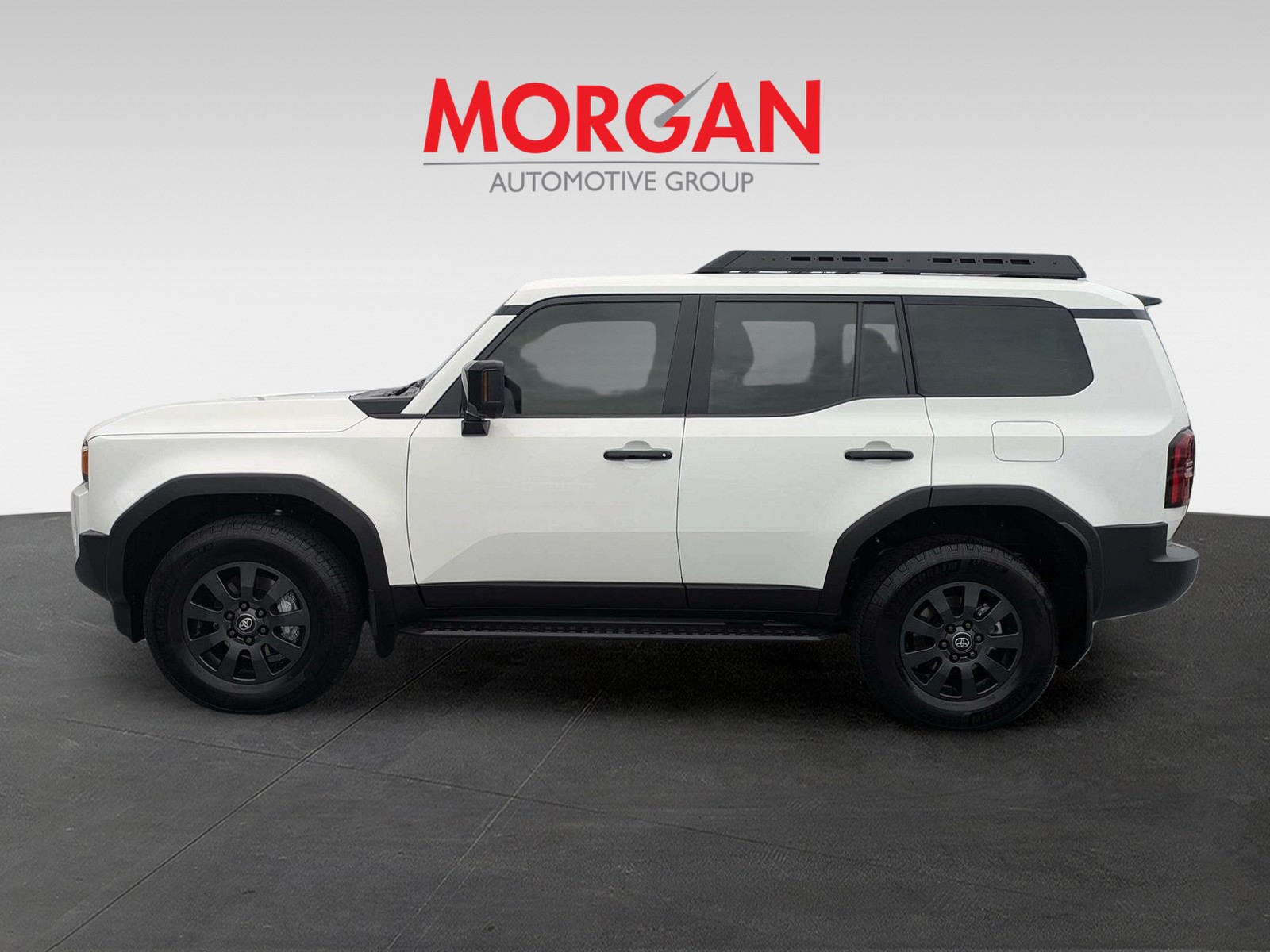 Used 2027 White Toyota Base image 6