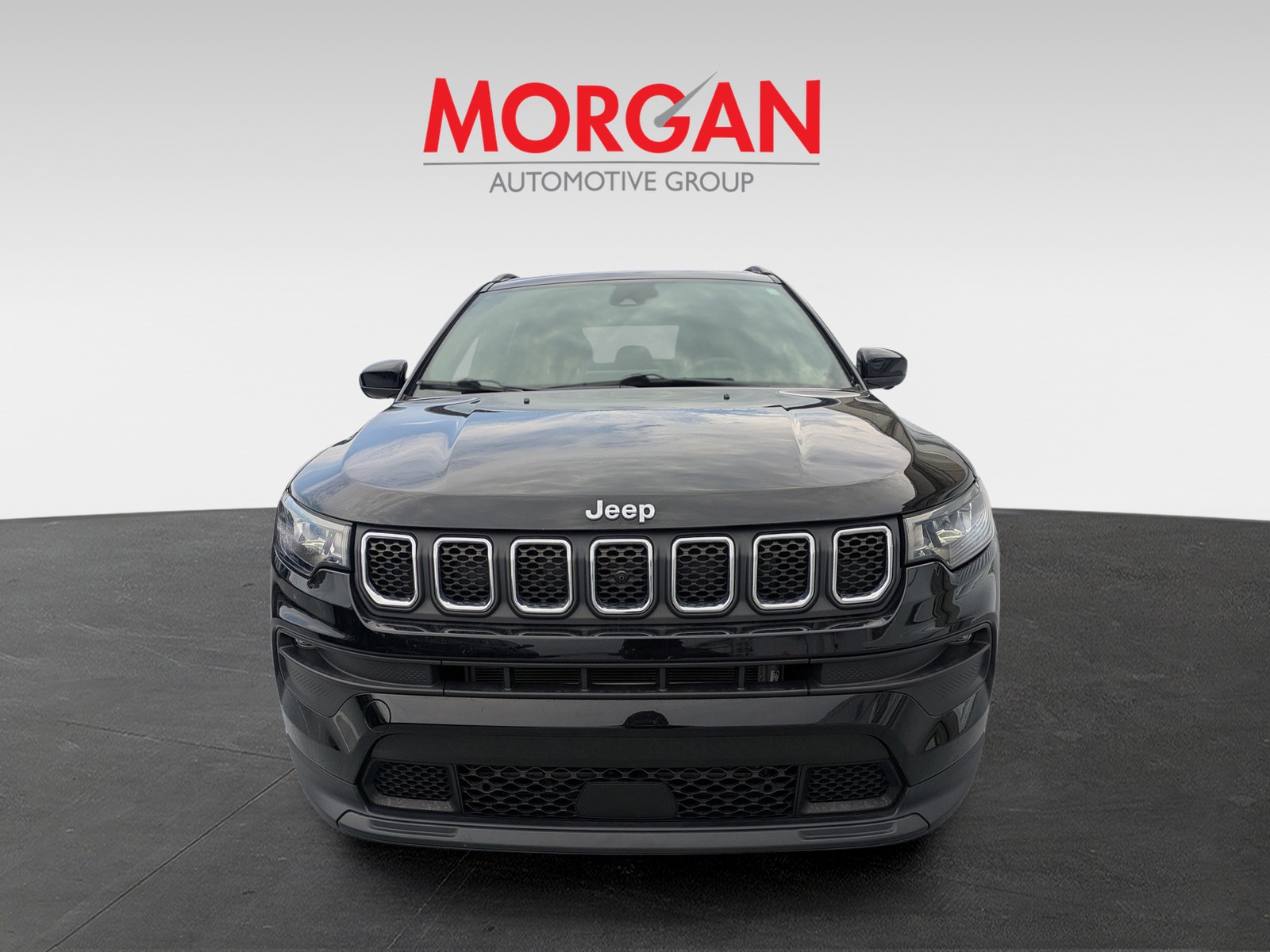 Used 2023 Black Jeep Latitude image 8