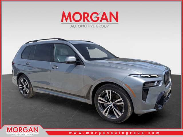 2023 BMW X7