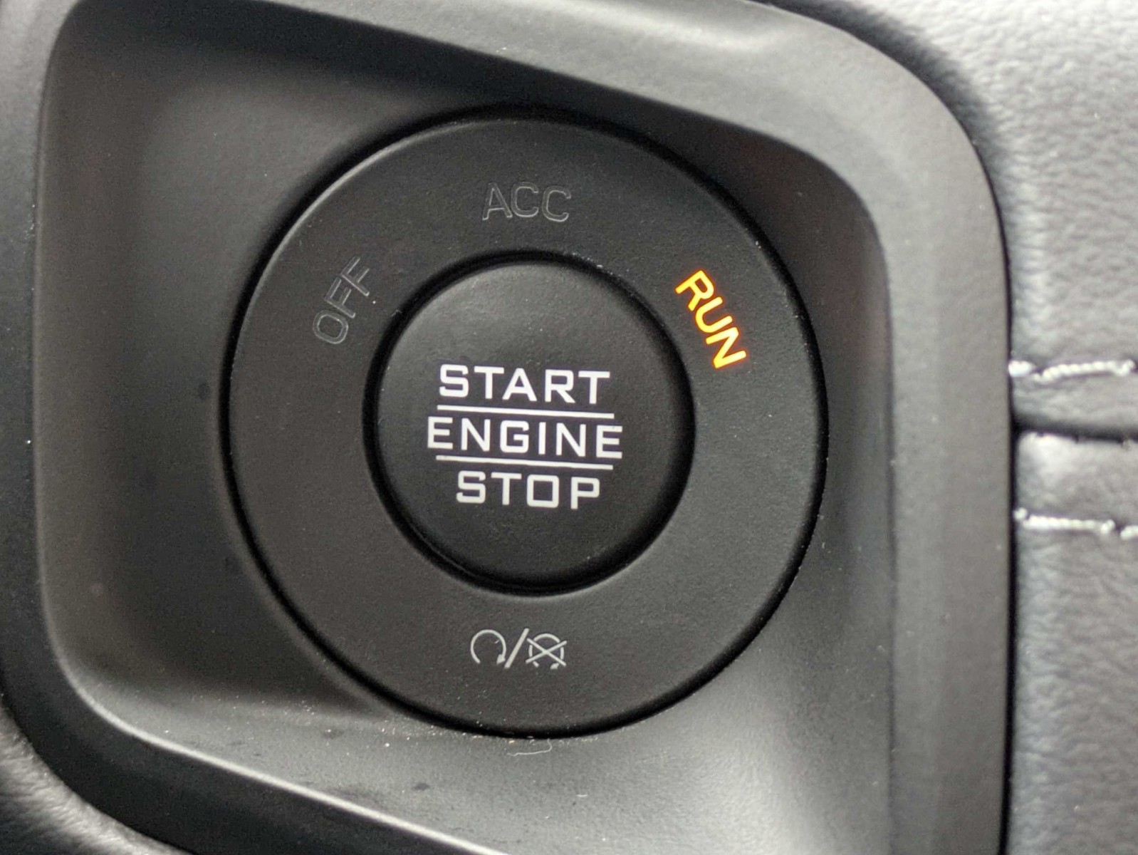 Certified Used 2026 Black Jeep Sahara image 30