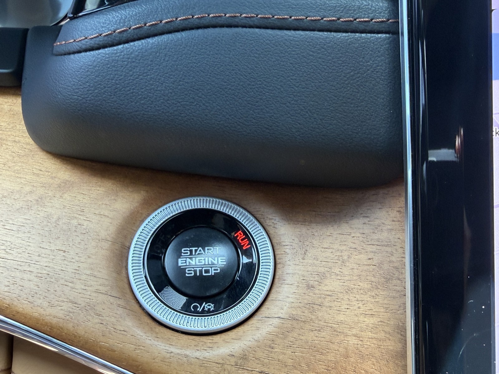 Certified Used 2024 Black Jeep Summit image 30