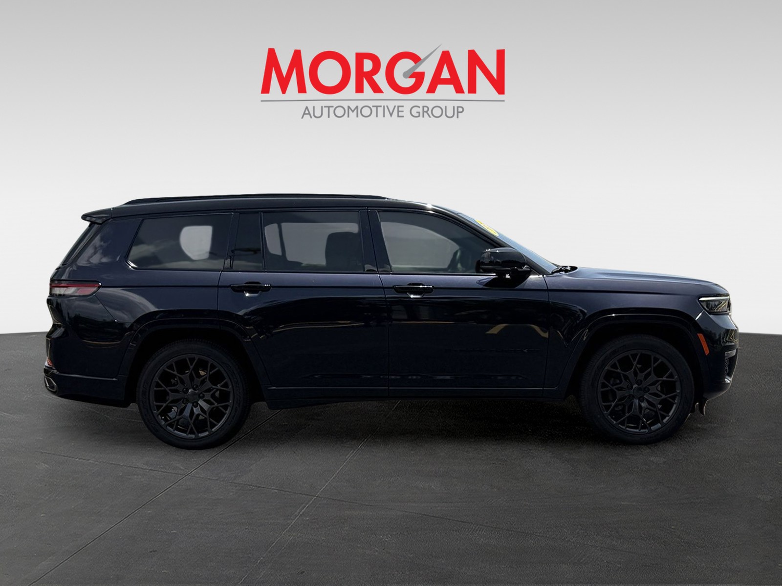 Certified Used 2024 Black Jeep Summit image 2