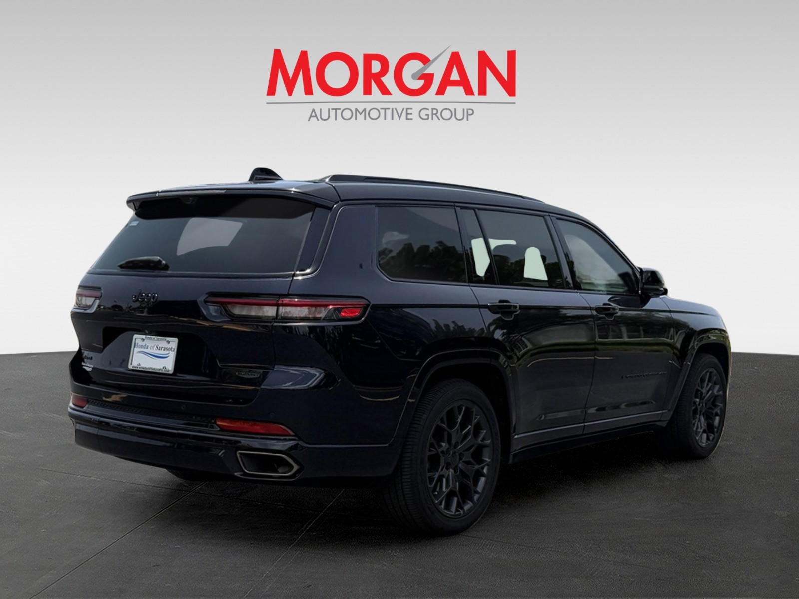 Certified Used 2024 Black Jeep Summit image 3
