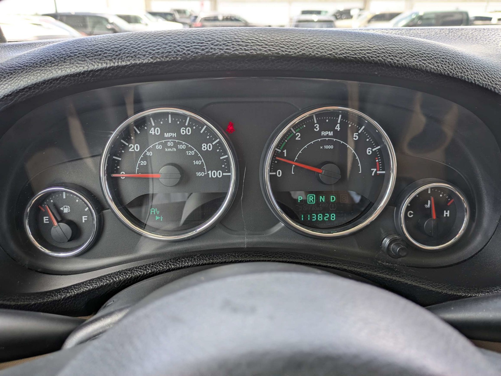 Used 2013 White Jeep Unlimited Sahara image 26