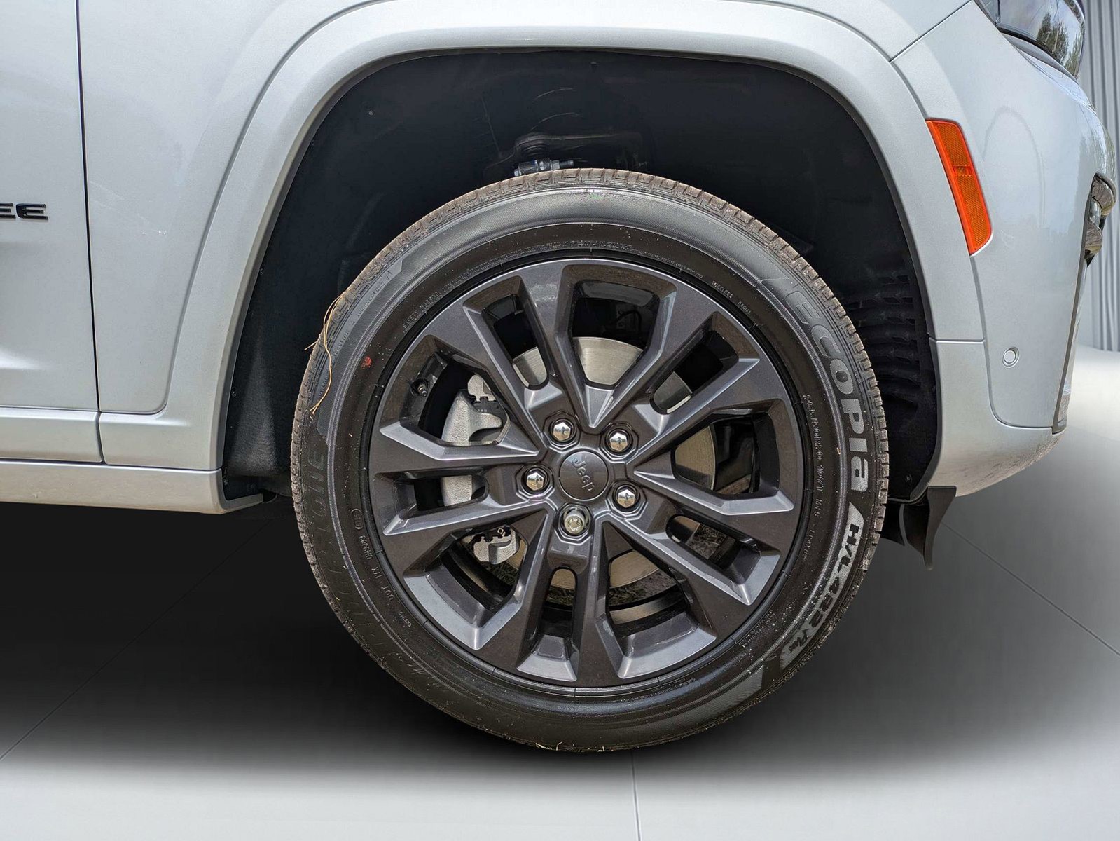 New 2026 Silver Jeep Limited image 10