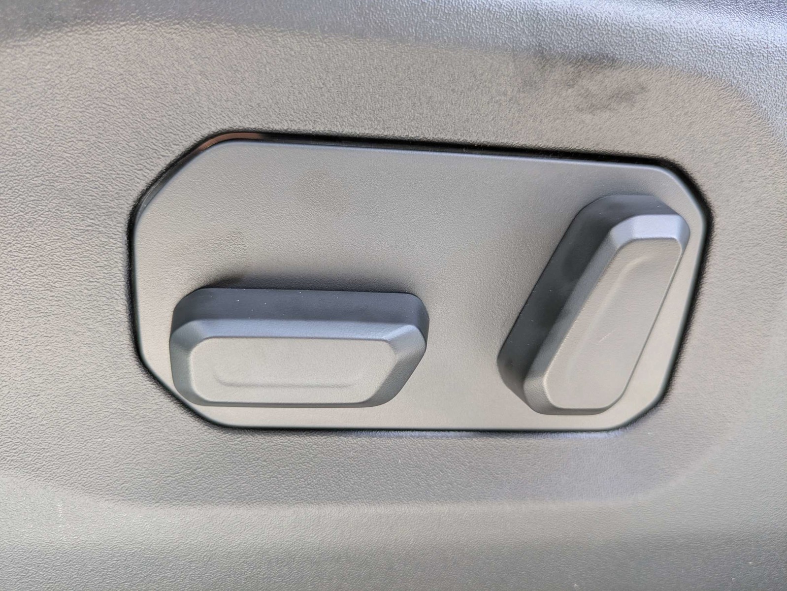 New 2026 Gray Jeep  image 20