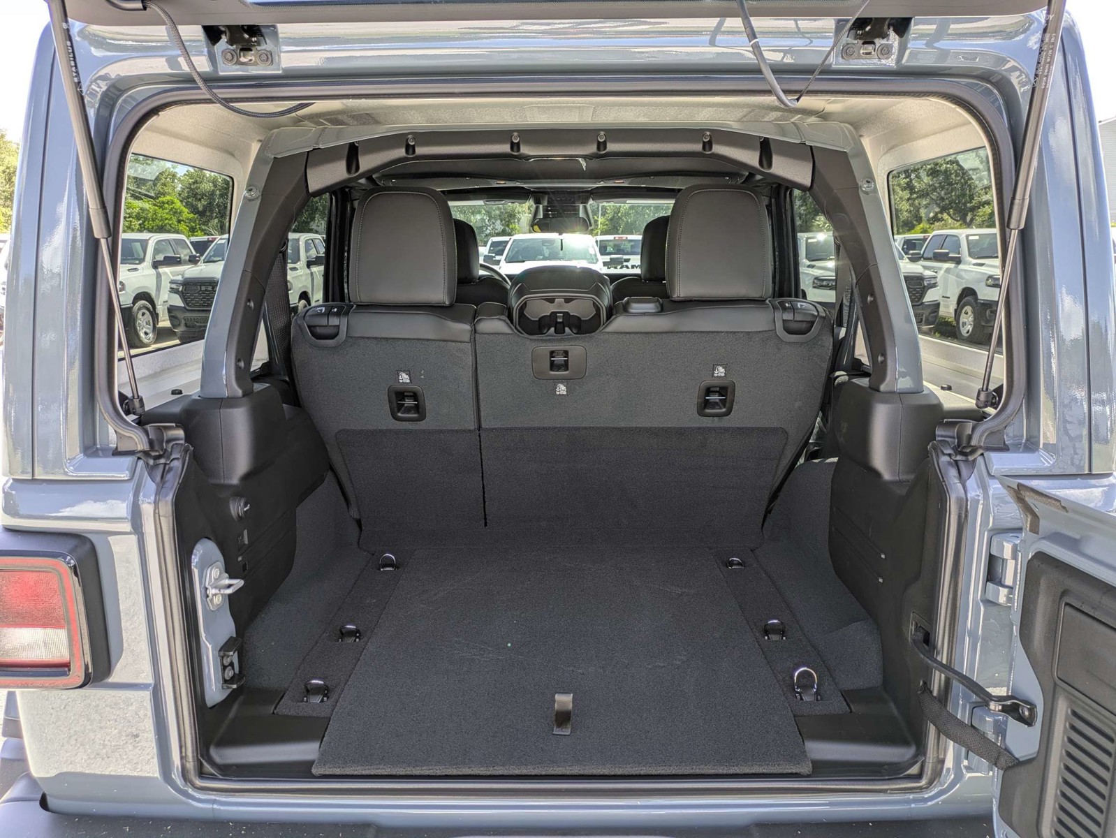 New 2026 Gray Jeep  image 12