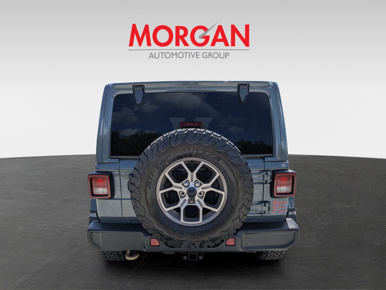New 2026 Gray Jeep  image 4