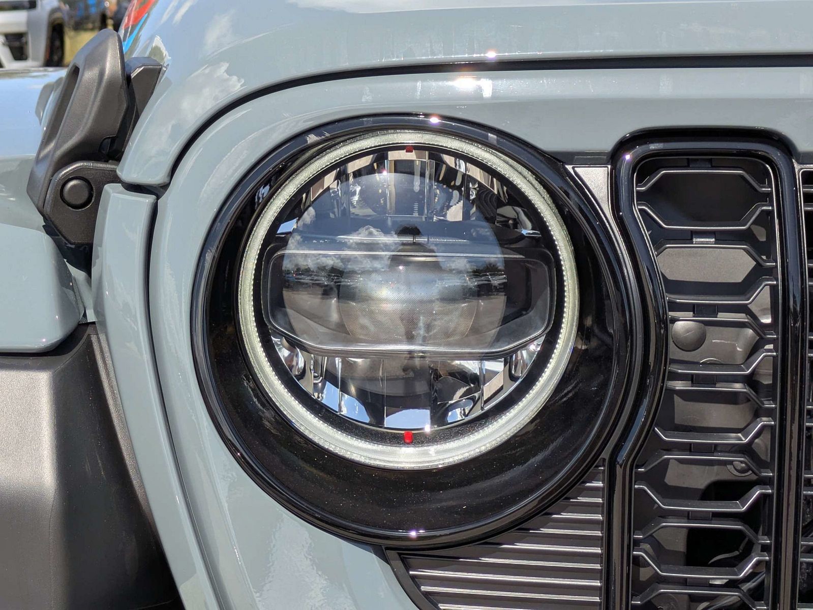 New 2026 Gray Jeep  image 9