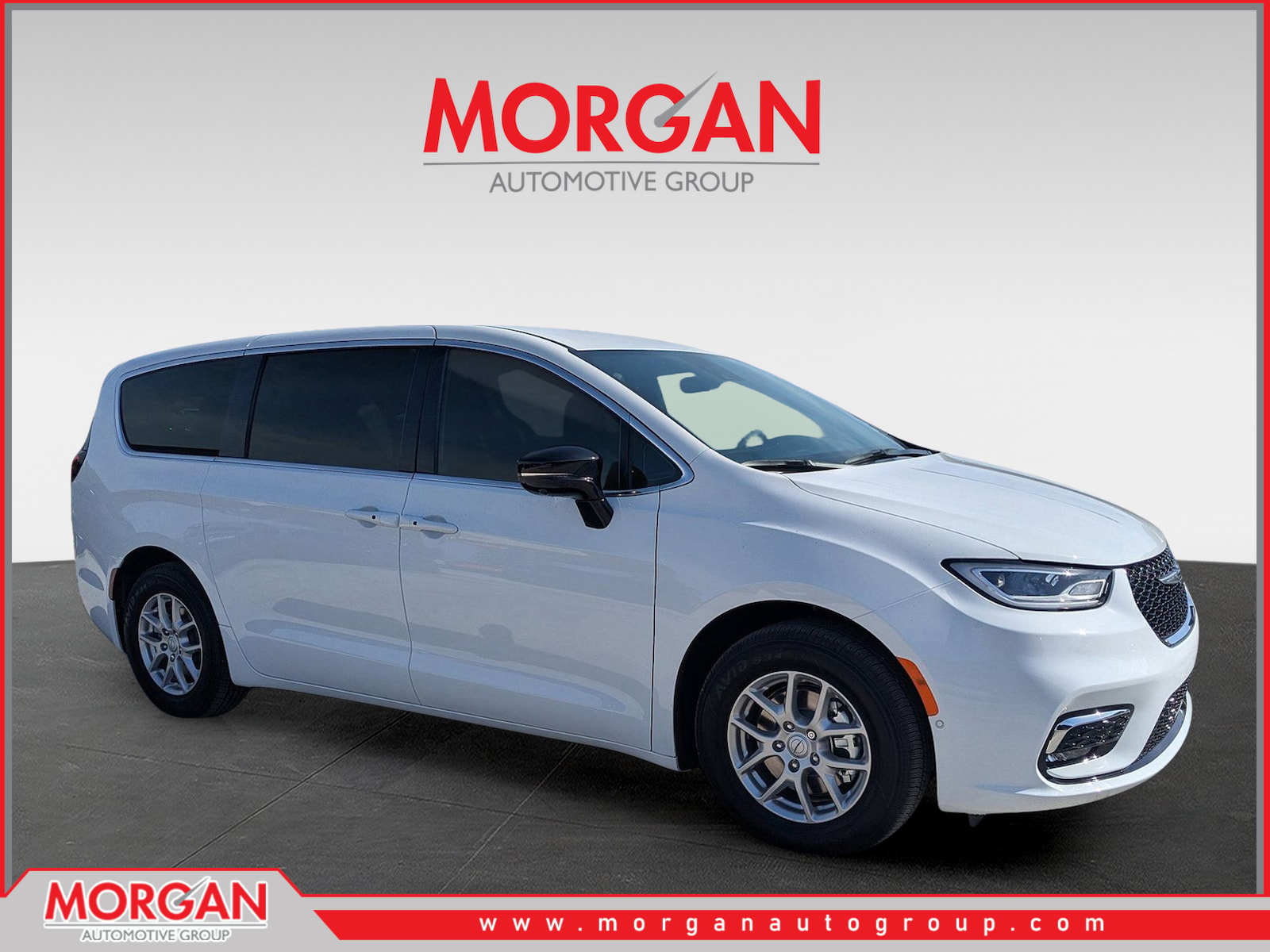 2026 Chrysler Pacifica Select's photo