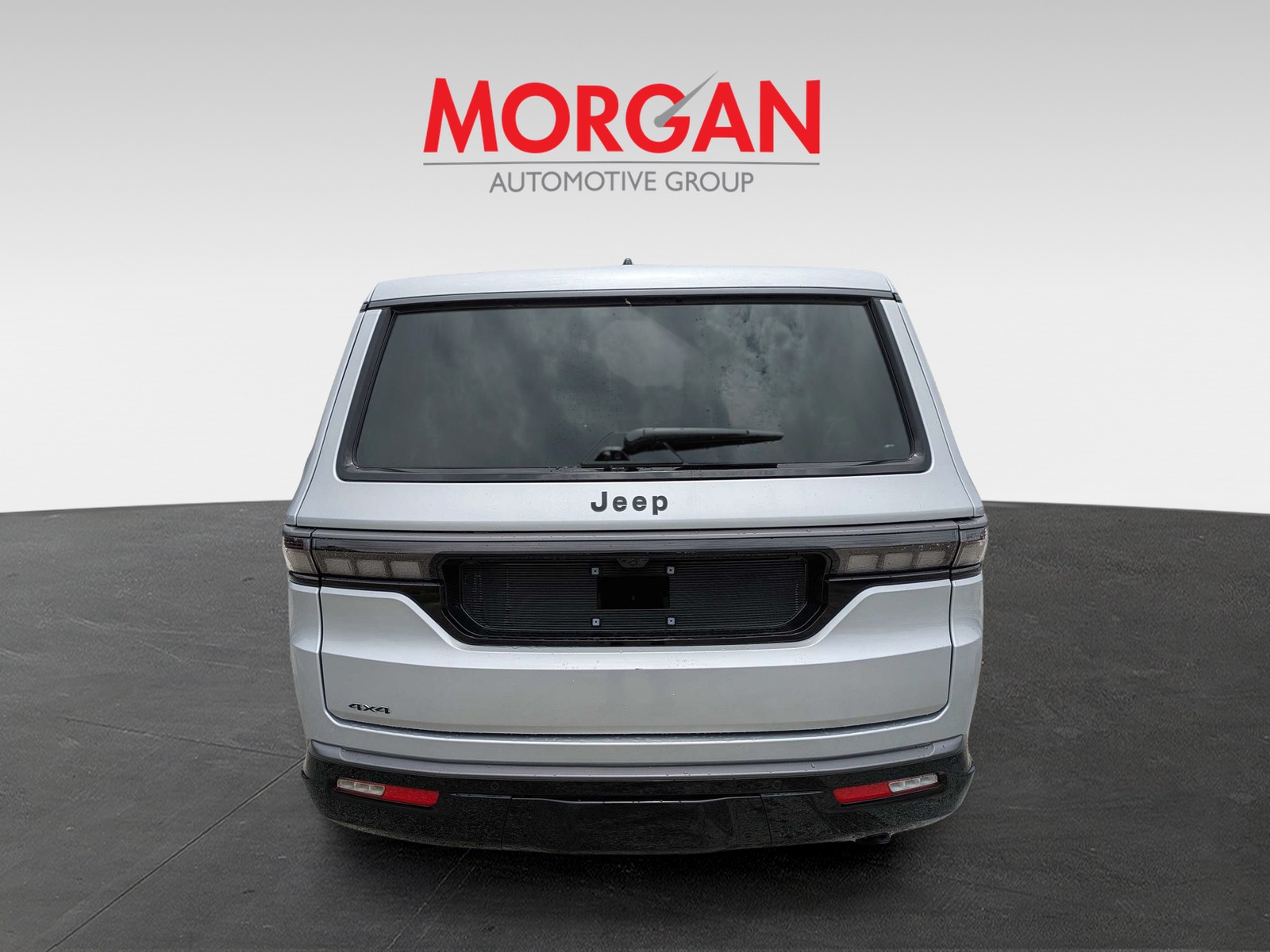 New 2026 Silver Jeep Summit Obsidian image 4