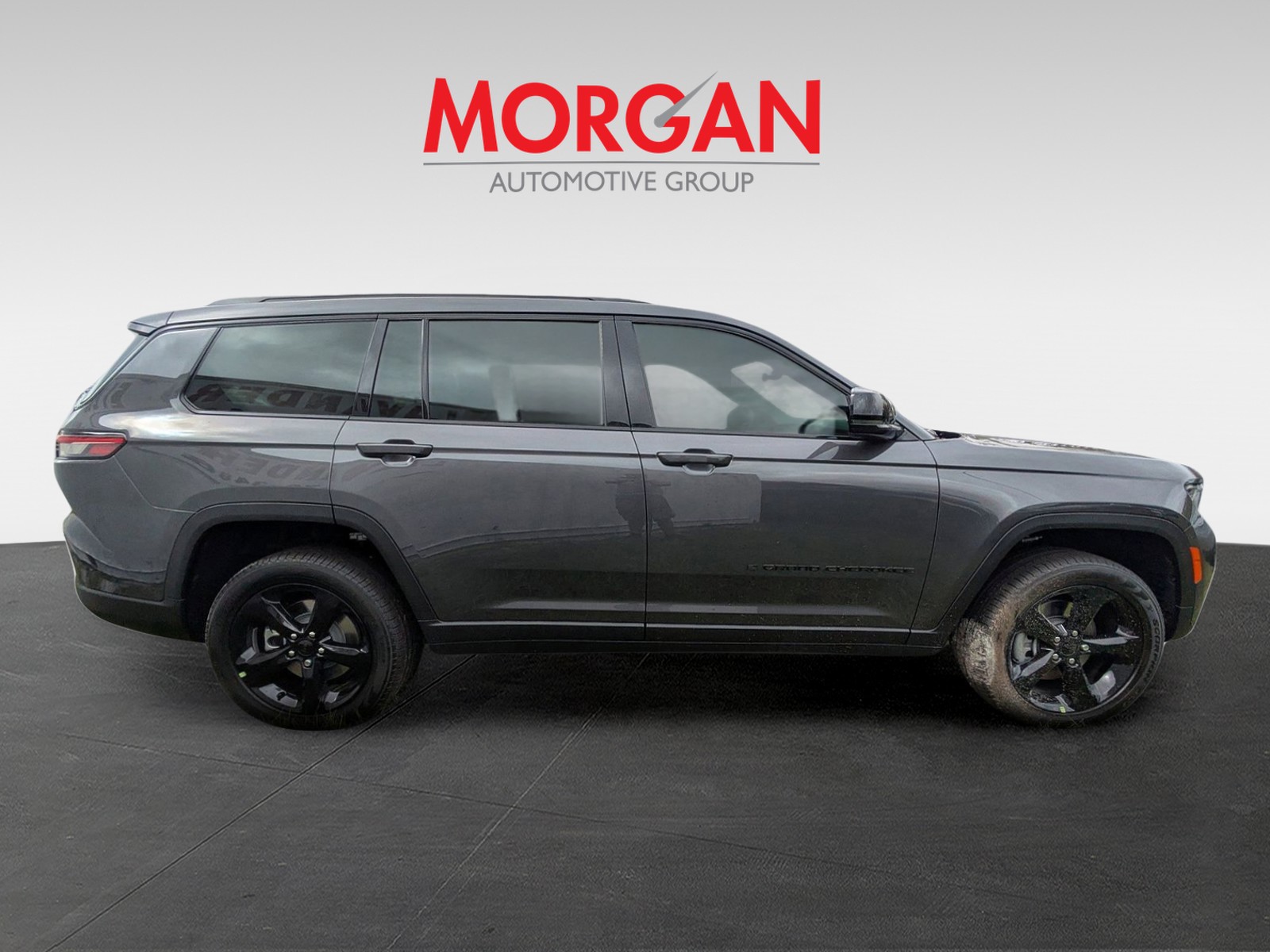 2025 Jeep Grand Cherokee L — side profile view