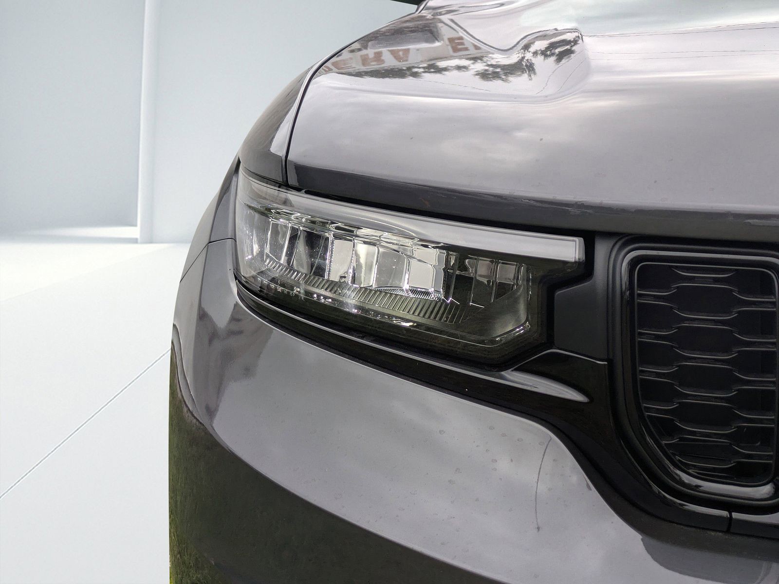 2025 Jeep Grand Cherokee L — photo 8 view