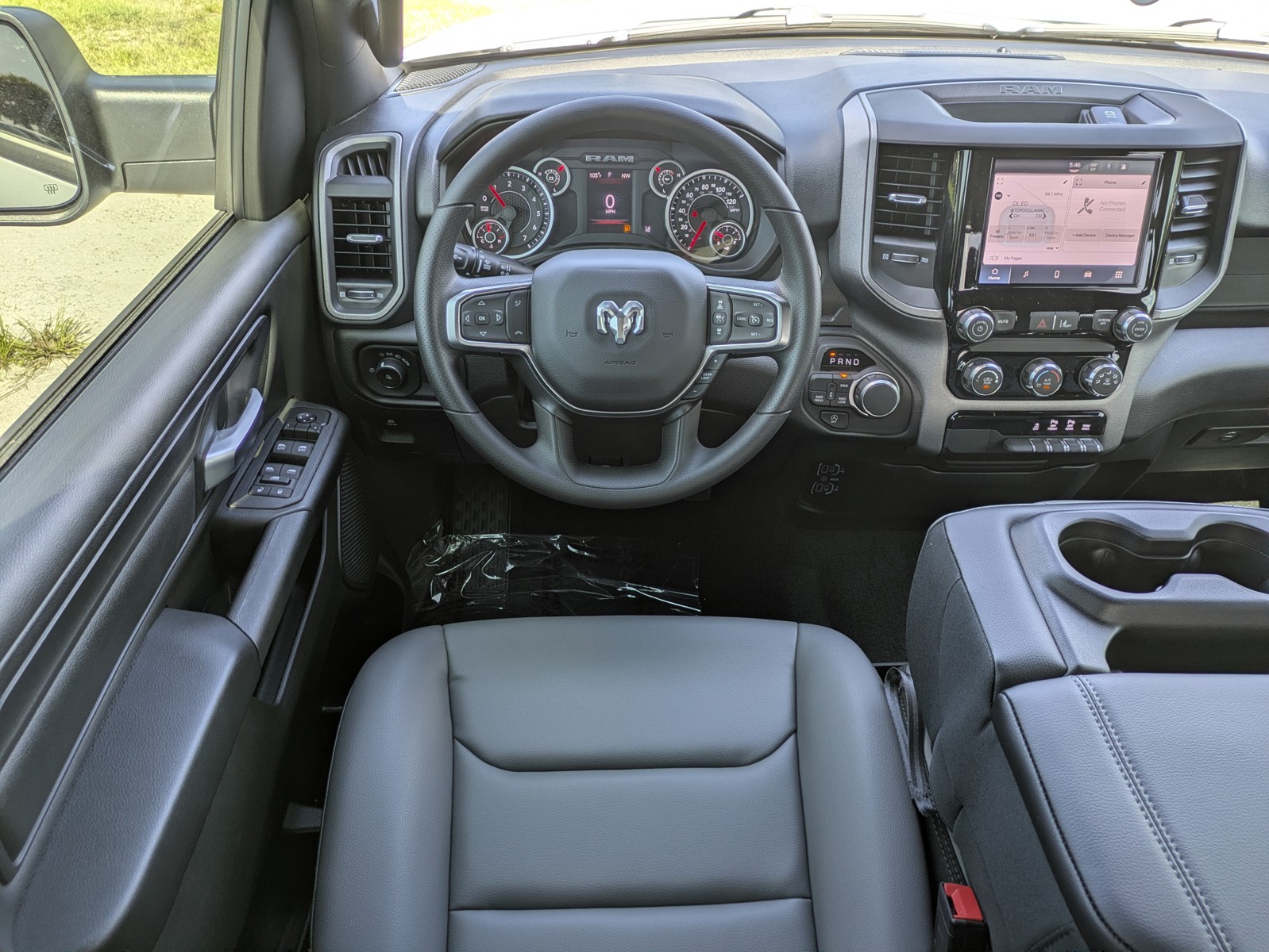 New 2027 White Ram Tradesman image 15