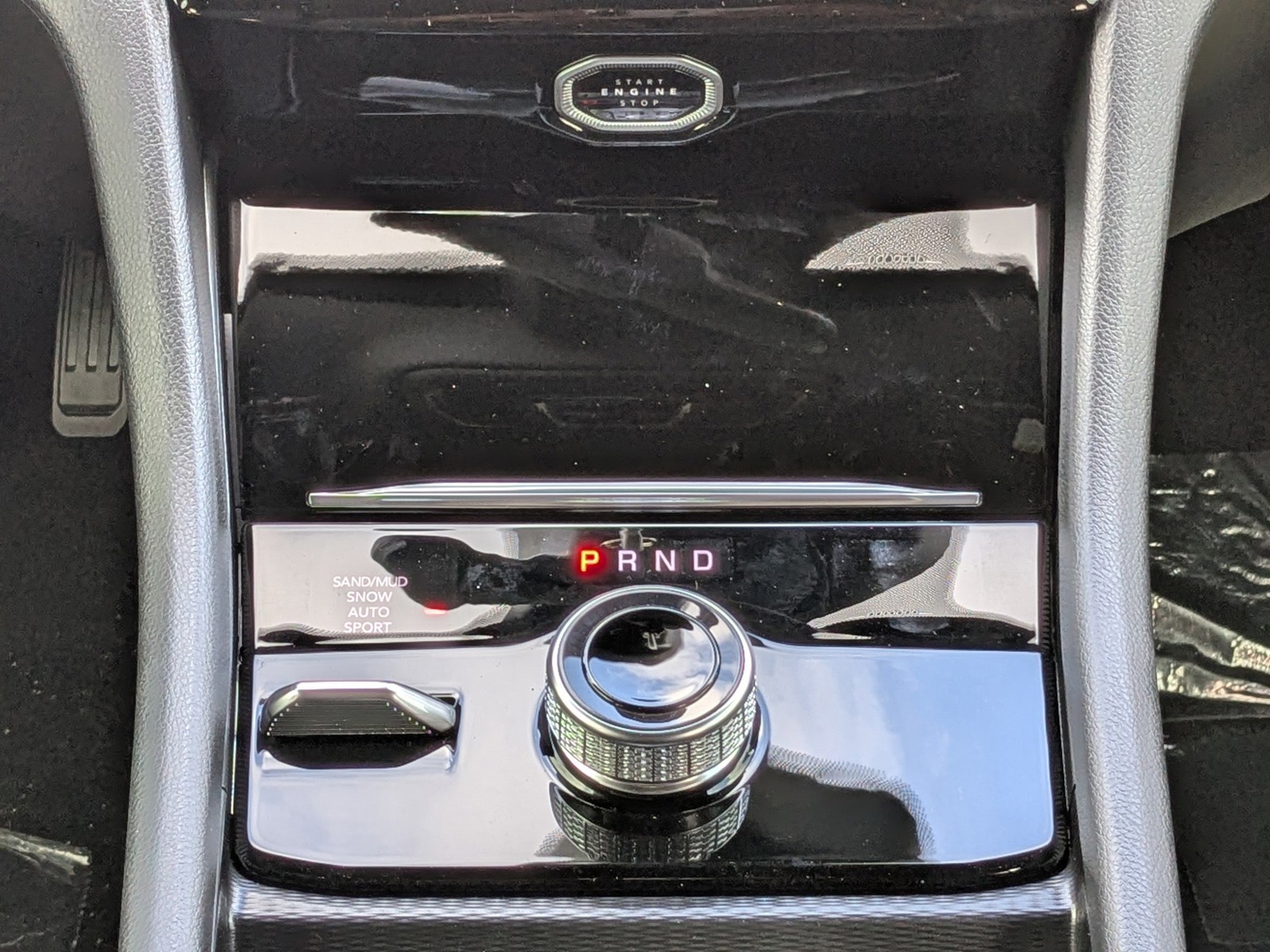 New 2026 Gray Jeep Altitude image 20