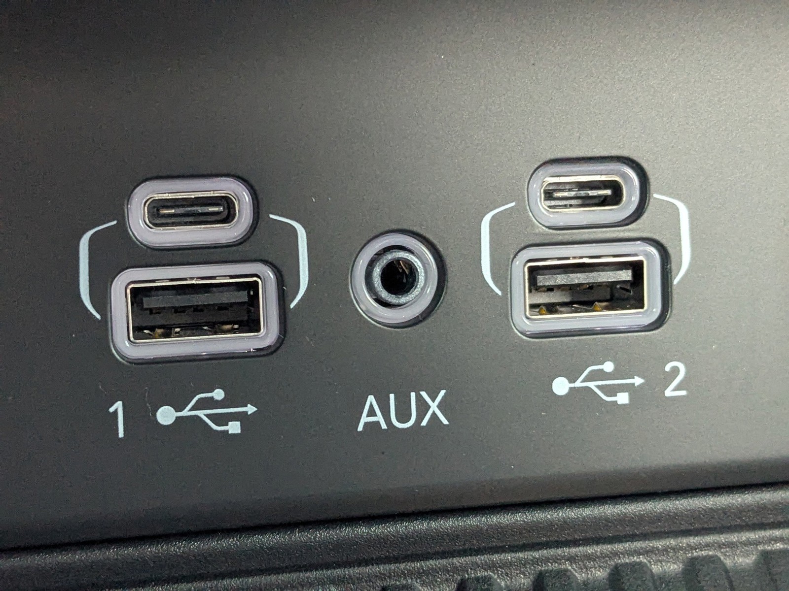 New 2026 Gray Jeep Altitude image 23