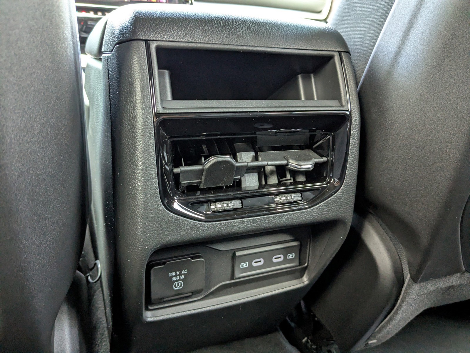 New 2026 Gray Jeep Altitude image 15