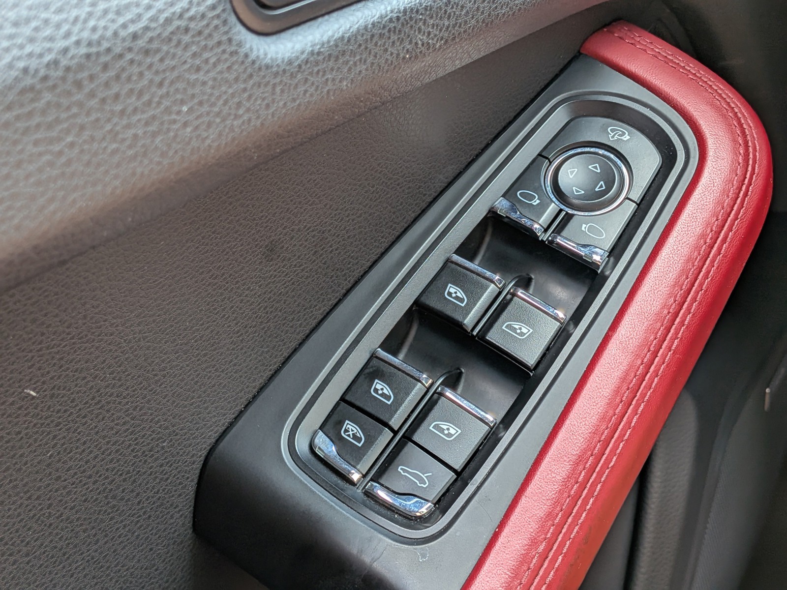 Used 2022 Miami Blue Porsche GTS image 23