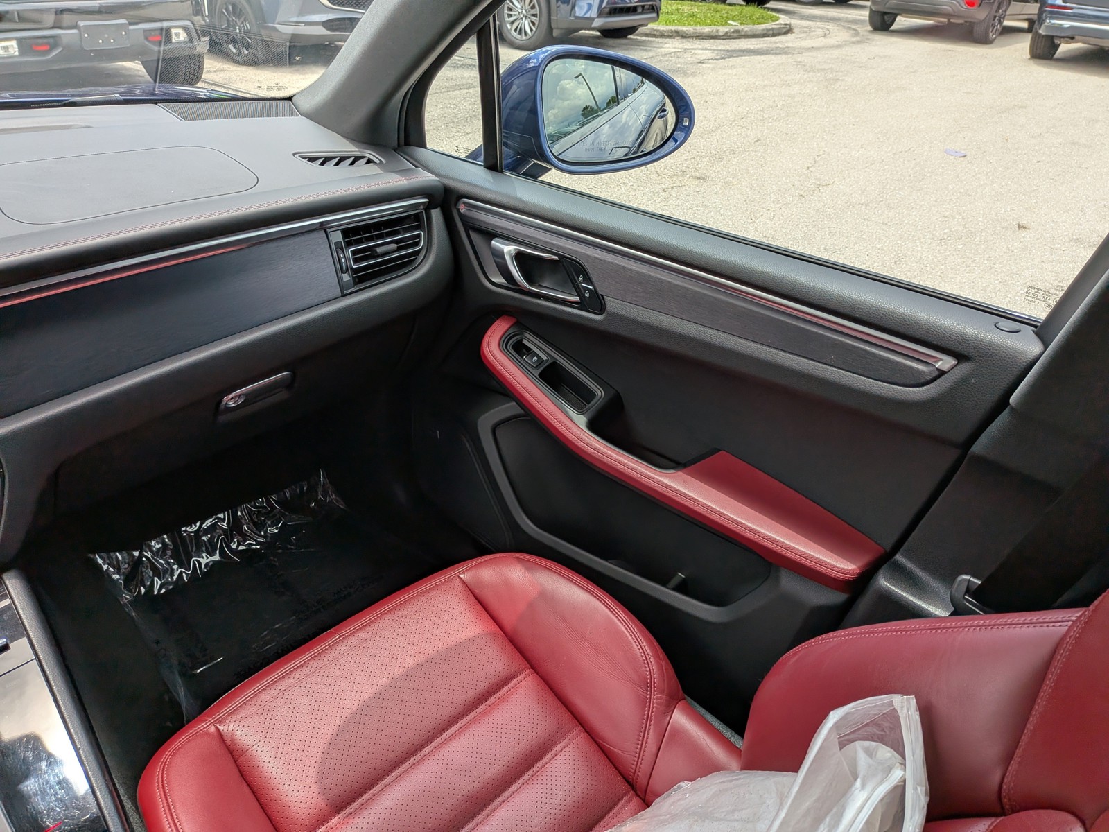 Used 2022 Miami Blue Porsche GTS image 19